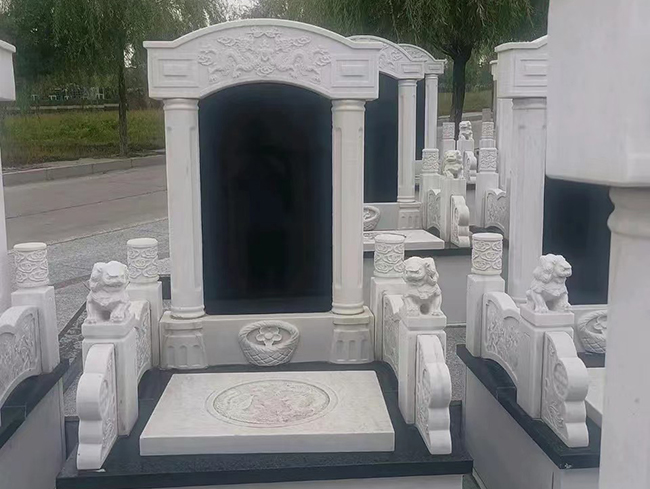 哈尔滨墓碑